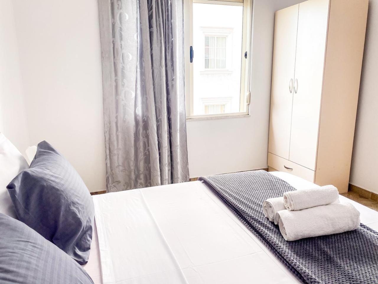Lunasol Seaside Apartments Дуррес Экстерьер фото