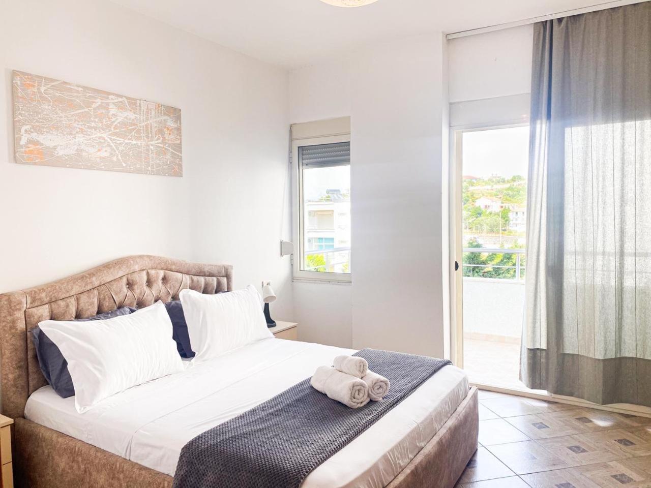 Lunasol Seaside Apartments Дуррес Экстерьер фото