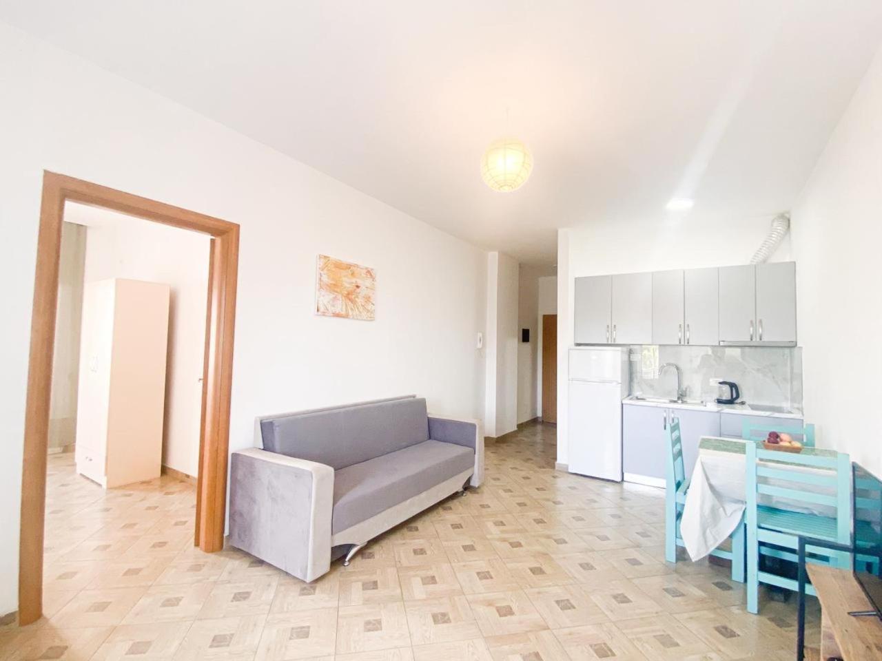 Lunasol Seaside Apartments Дуррес Экстерьер фото