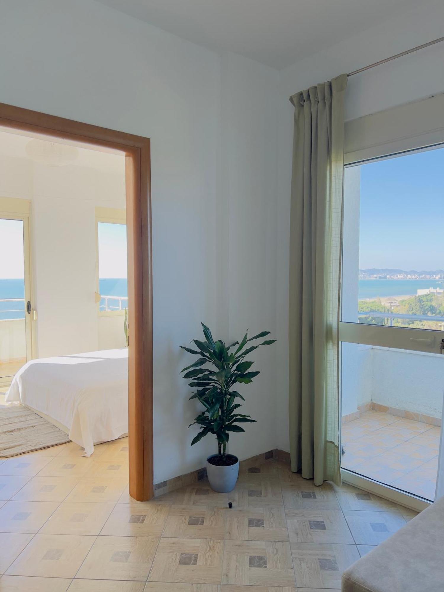 Lunasol Seaside Apartments Дуррес Экстерьер фото